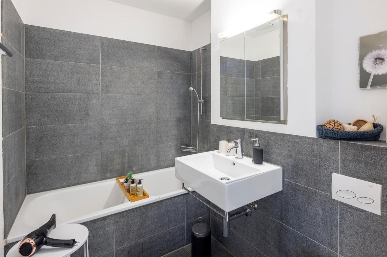 Stayy Green Oasis Near Zurich I Free Parking I Tv Dietikon Eksteriør bilde